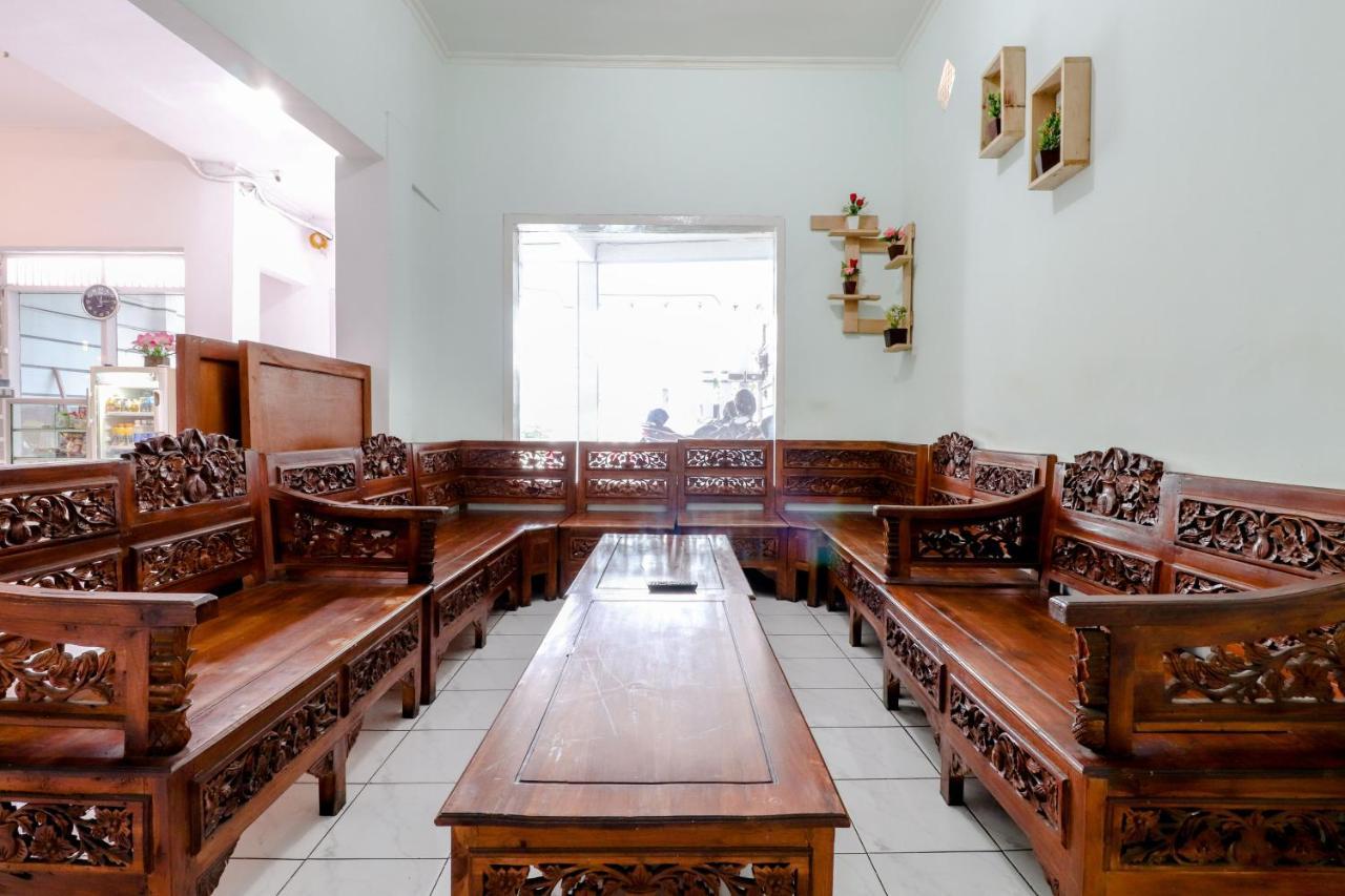 Hotel Bintang Malang Kültér fotó