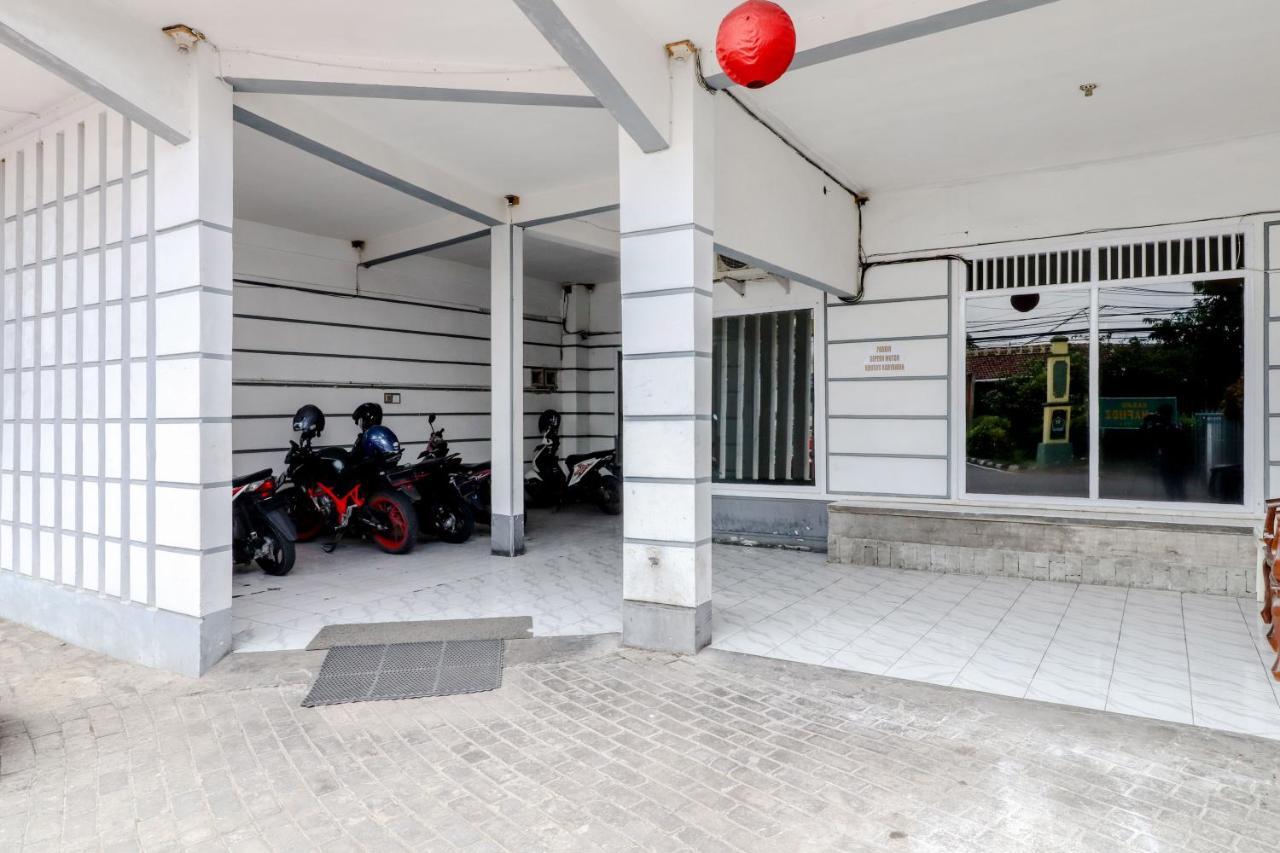 Hotel Bintang Malang Kültér fotó