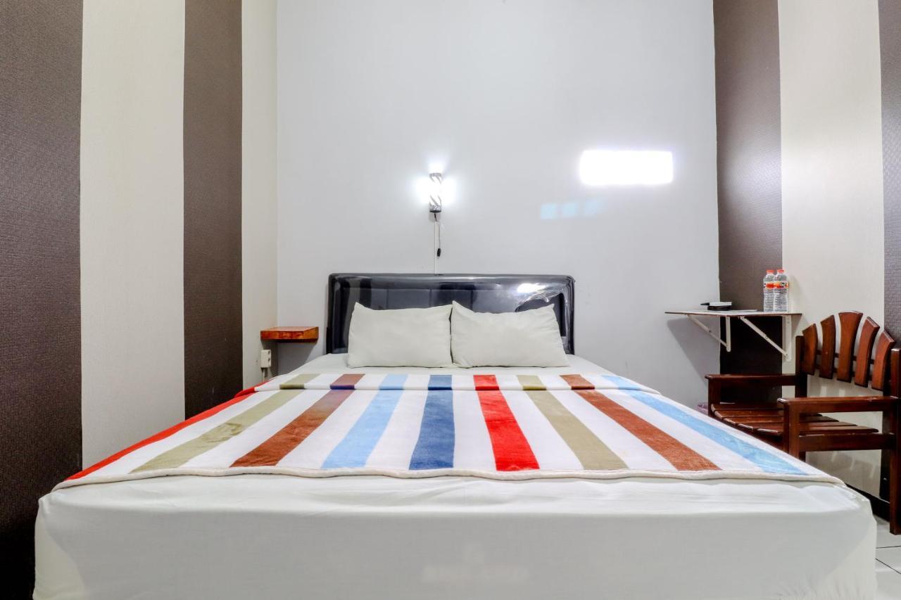 Hotel Bintang Malang Kültér fotó