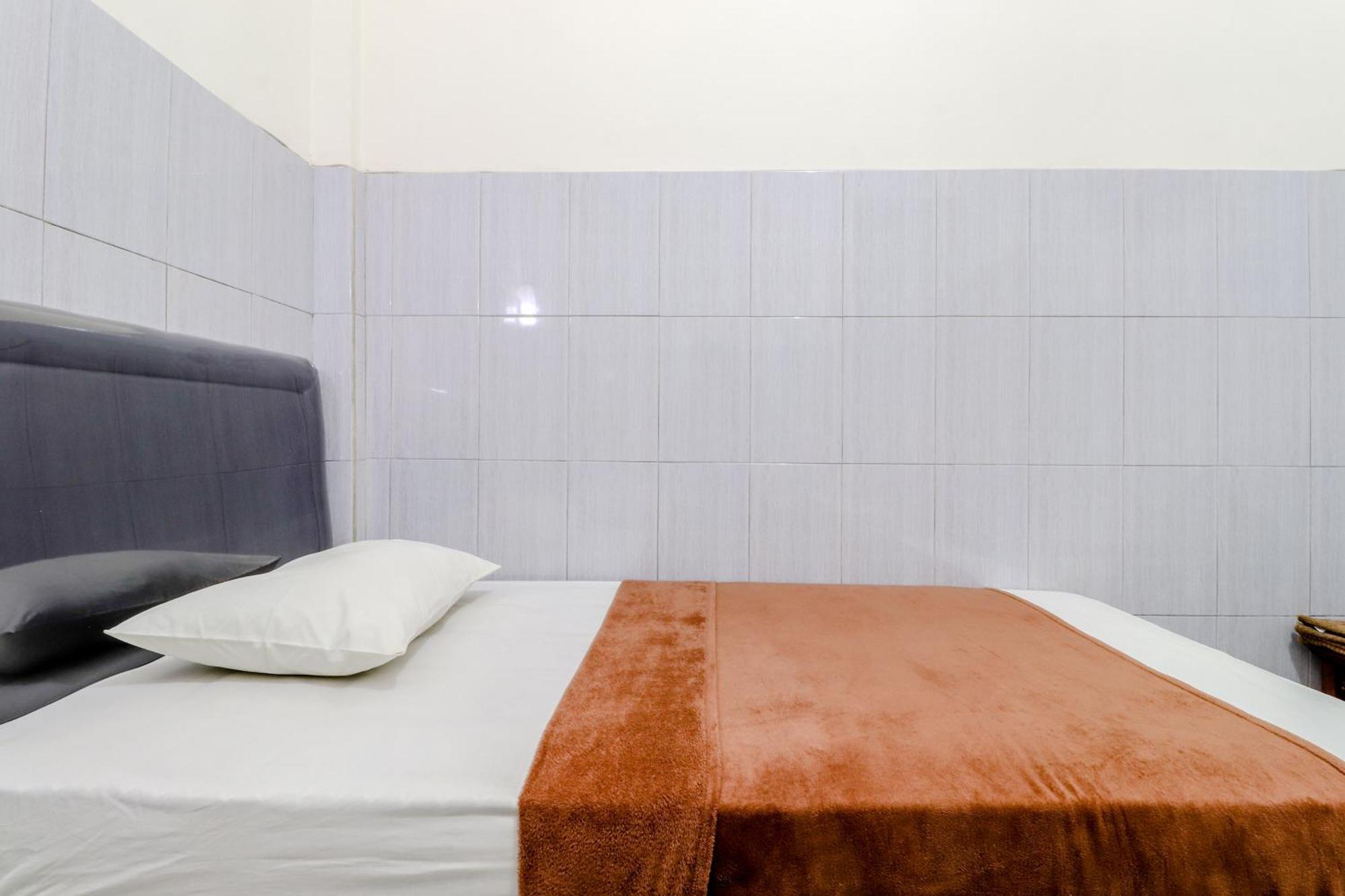 Hotel Bintang Malang Kültér fotó
