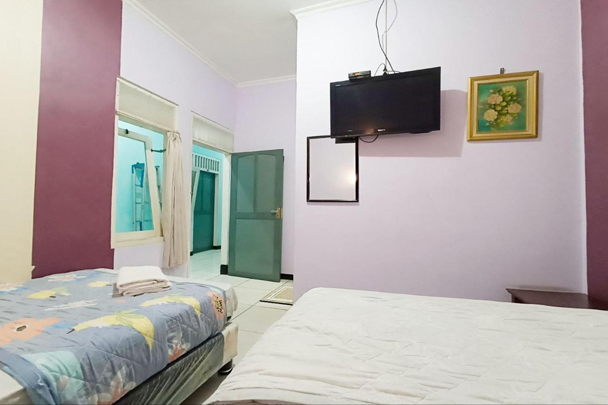 Hotel Bintang Malang Kültér fotó