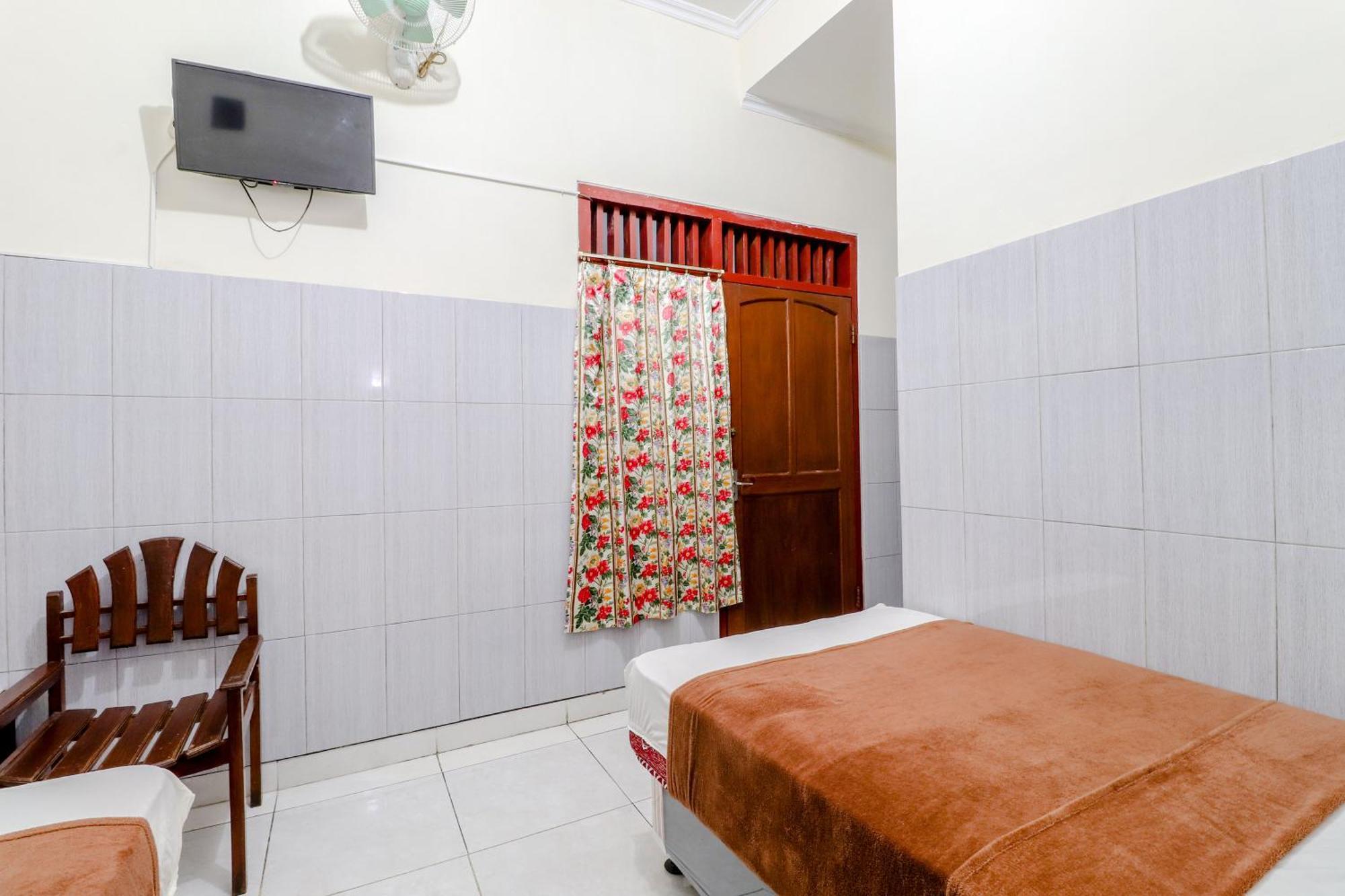 Hotel Bintang Malang Kültér fotó